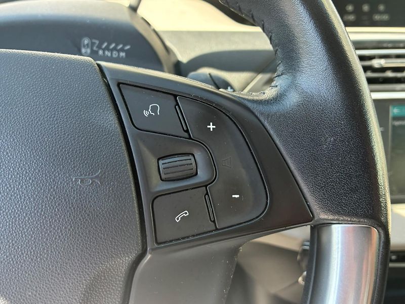 Citroën C4 Picasso (2017) 1.6HDi,88KW,MASÁŽ, BLIS, 1.MAJ - fotka 19 z 35