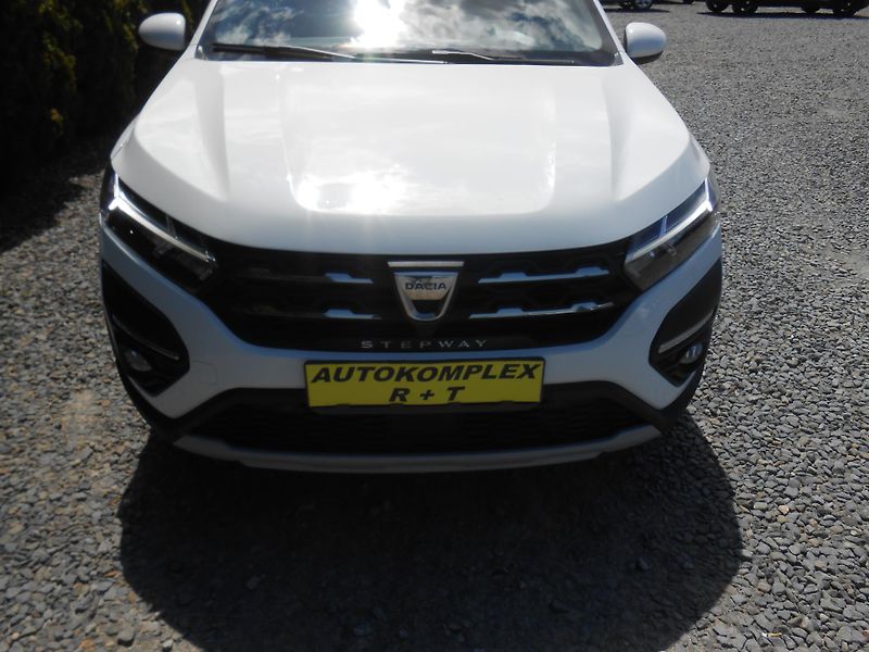 Dacia Sandero STEPWAY,NAVI,KAMERA,18tkm - fotka 42 z 45