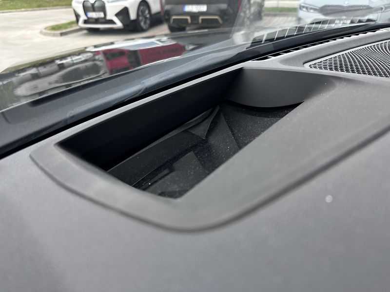 BMW Řada 4 M440i xDrive GranCoupé - fotka 27 z 29