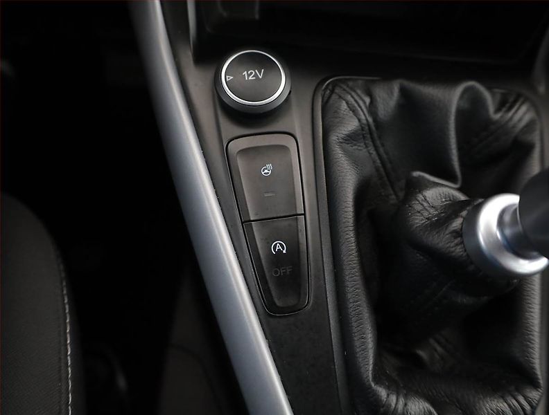 Ford Focus (2015) Trend Sport 1.0 EcoBoost - fotka 13 z 15