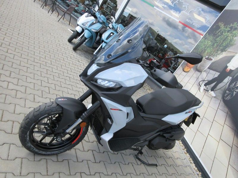 Aprilia (2026) SR GT 400 - fotka 6 z 14