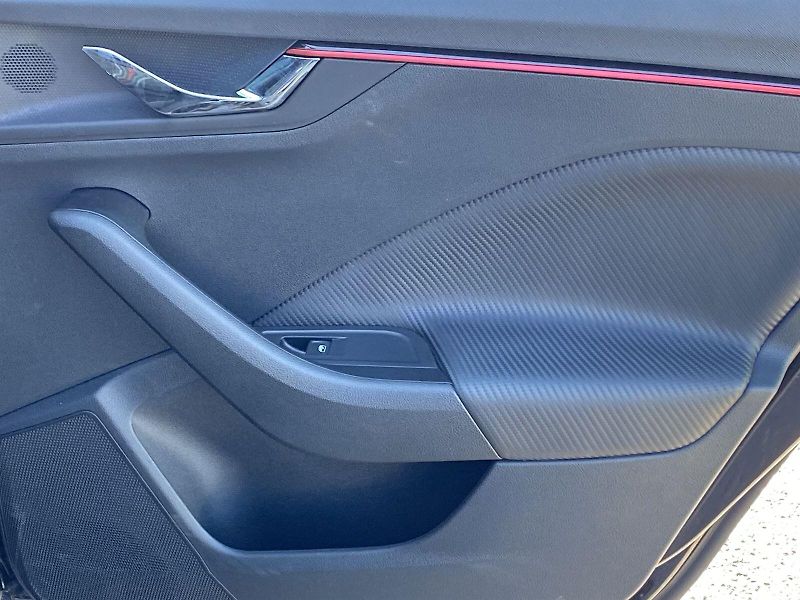 Škoda Kamiq (2025) 1.5 TSI DSG Monte Carlo - fotka 29 z 37