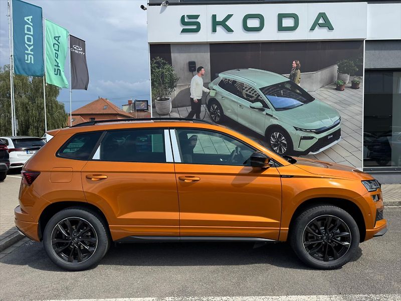 Škoda Karoq (2026) 2,0 TDI 110 kW 4x4  Sportline - fotka 4 z 11