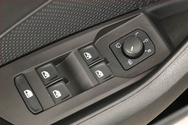 Škoda Octavia (2023) Style 2.0 TDI - fotka 9 z 20