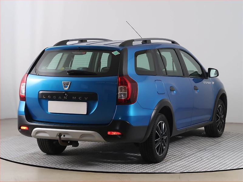 Dacia Logan (2017) Stepway 0.9 TCe, LPG - fotka 5 z 17