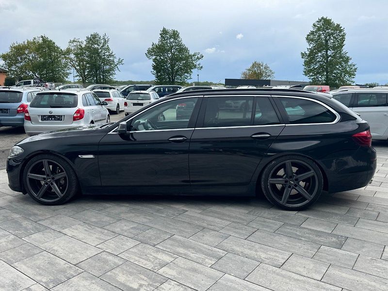 BMW Řada 5 (2014) 530d xDrive - fotka 8 z 32