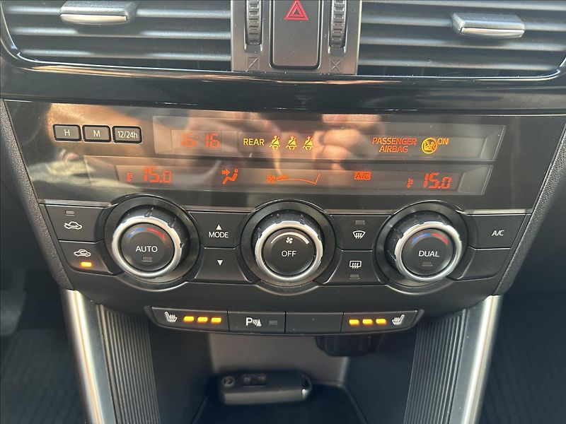 Mazda CX-5 2,0 Sports-Line 4x4 - fotka 18 z 35