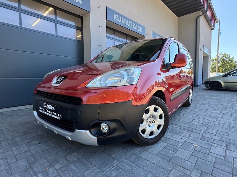 Peugeot Partner (2011) 1.6 HDi, 7 míst - fotka 1 z 32