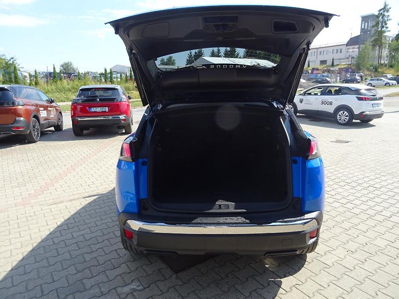 Peugeot 3008 (2023) ALLURE PACK 1.5 BHDi 130 EAT8 - fotka 10 z 49