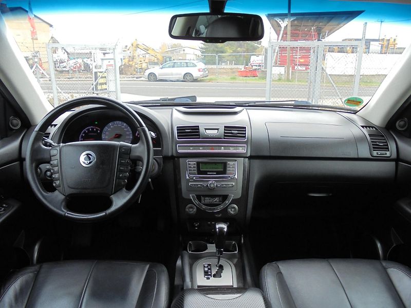 SsangYong Rexton (2015) 2.0 D- AUTOMAT- KŮŽE- 4x4 - fotka 9 z 11