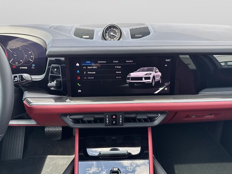 Porsche Cayenne E-Hybrid Coupé - fotka 27 z 30