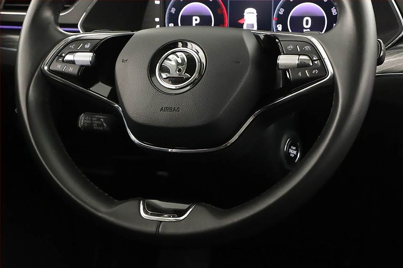 Škoda Superb (2021) 2.0 TDI - fotka 8 z 20