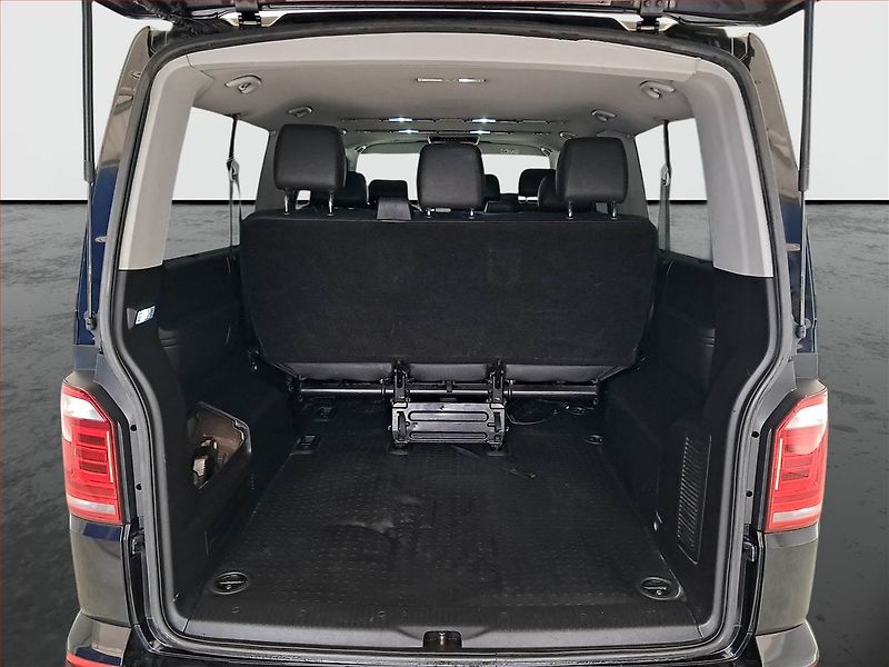 Volkswagen Caravelle (2015) Comfortline 2.0 TDI - fotka 13 z 17