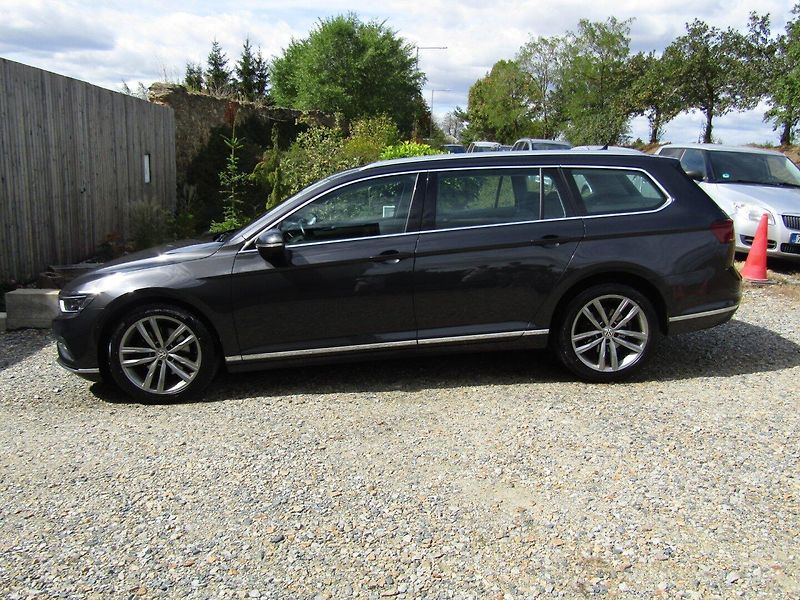 Volkswagen Passat Variant (2020) 2.0 TDI 110kW DSG  ACC - fotka 3 z 45