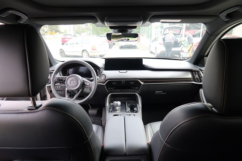 Mazda CX-80 (2026) 3,3 D254 AWD 8AT Homura Coso   - fotka 11 z 36
