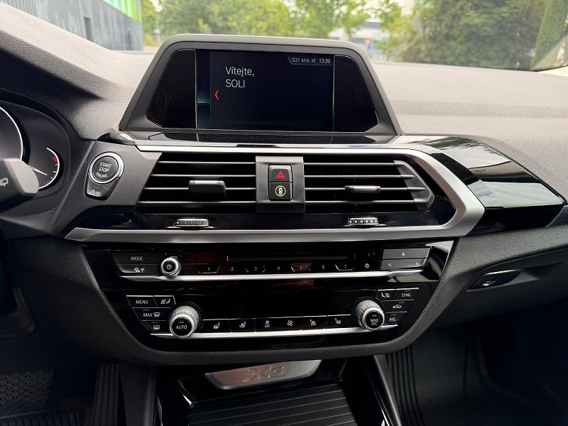 BMW X3 3,0 D xDrive/1.maj./DPH/ČR/ - fotka 26 z 32