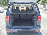 Volkswagen Touran (2014) 1.6TDI HG NAVI – 7 SEDADEL - náhled 40