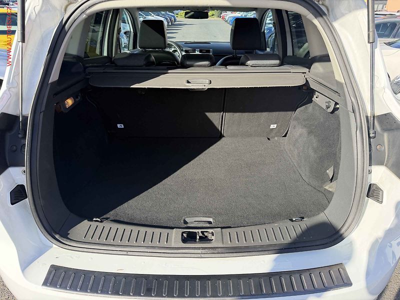 Ford Kuga (2009) 2.0 TDCi, STK10/28 - fotka 7 z 15