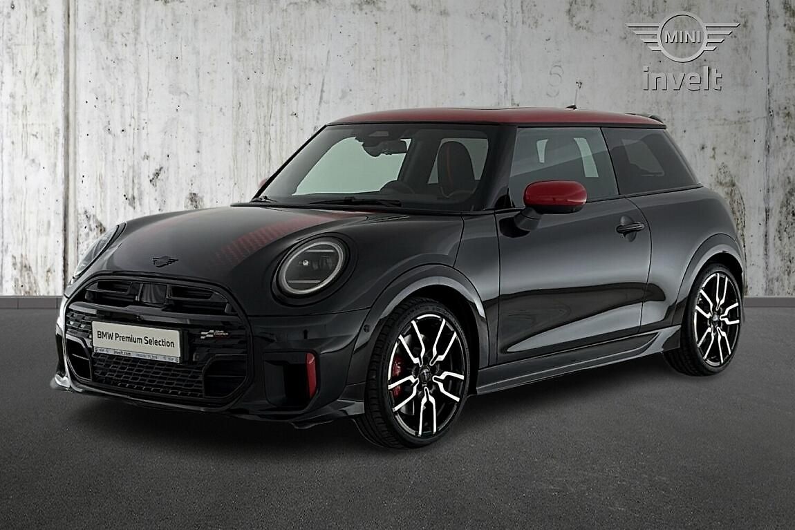 Mini Cabrio JCW 3dvéř. John Cooper Works
