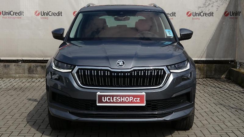 Škoda Kodiaq 2,0 TSI 140 kW L&K 4x4 DSG - fotka 2 z 26