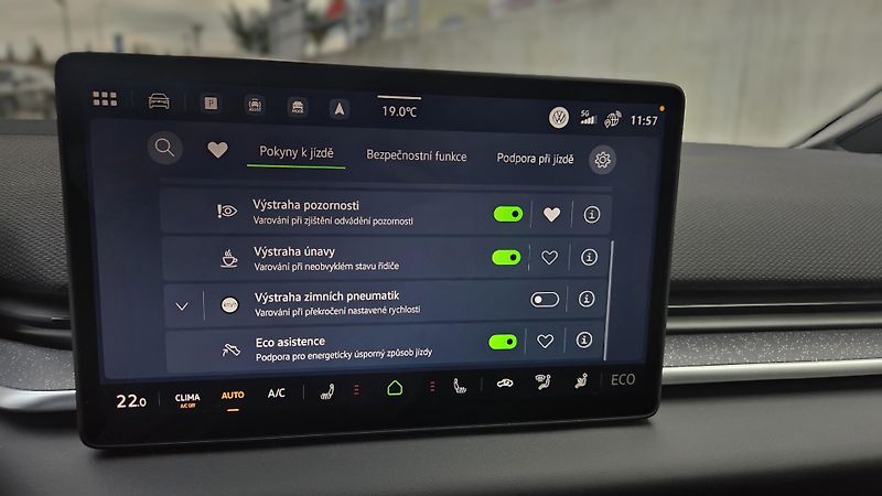 Volkswagen ID.3 Neo Style 58 kWh 140 kW - fotka 28 z 30