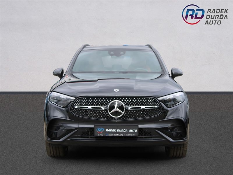 Mercedes-Benz GLC 3,0 450D  1MAJ,4x4,AMG-LINE - fotka 2 z 48