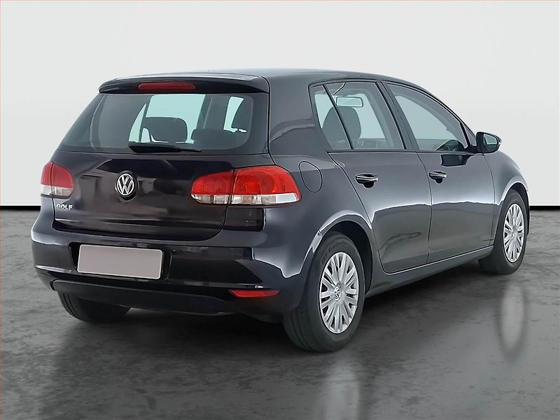 Volkswagen Golf (2011) 1.4 16V, rezervace - fotka 5 z 14