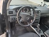 Mercedes-Benz Třídy B B180 i   1,7 - náhled 18