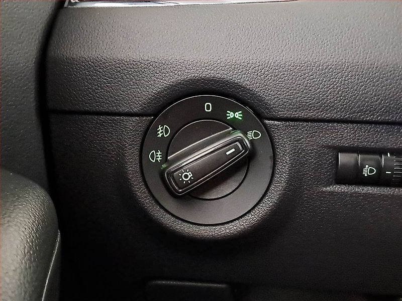 Škoda Octavia (2016) Ambition 1.6 TDI, Tempomat - fotka 18 z 18