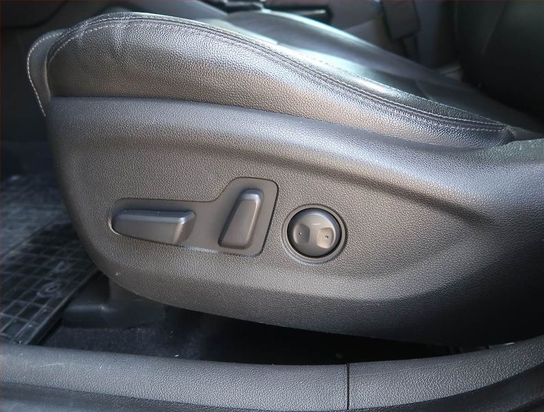 Hyundai Tucson (2017) Premium 1.7 CRDi, Automat - fotka 18 z 20