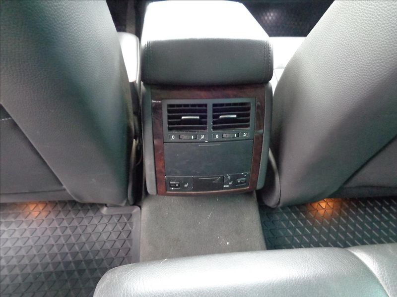 Volkswagen Touareg 3,0 - fotka 17 z 18