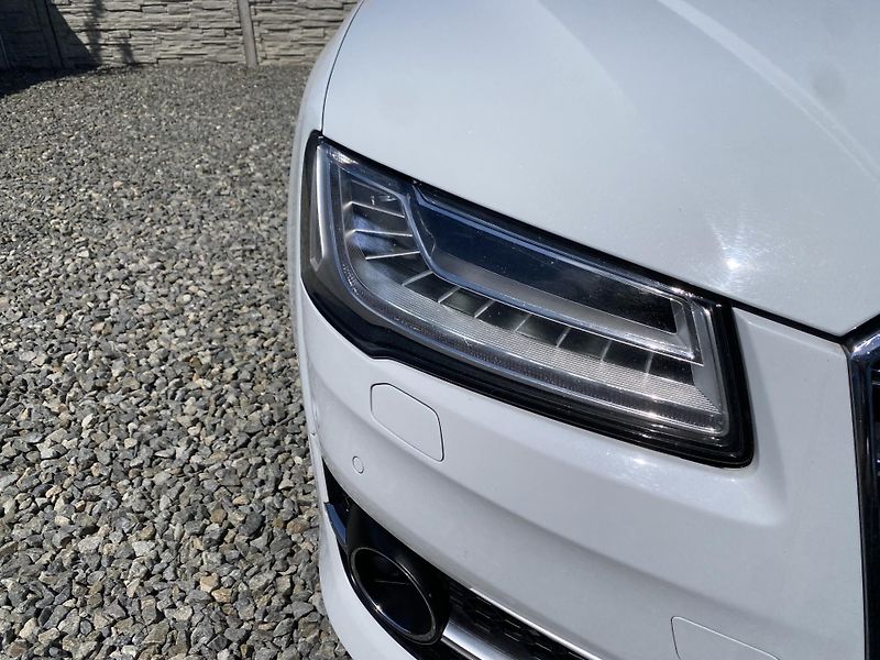 Audi A8 S8 4.0i V8 520PS CZ DPH EXTRA! - fotka 73 z 176