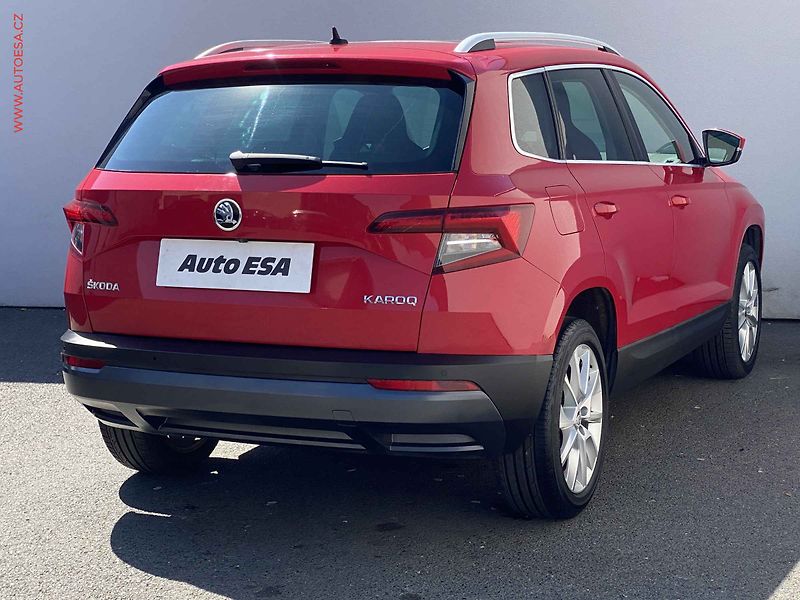 Škoda Karoq (2017) 1.5 TSi, Style, DSG, LED - fotka 4 z 18