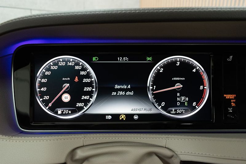 Mercedes-Benz Třídy S 350d 4MATIC*AMG*AIR-BALANCE*ČR - fotka 23 z 42