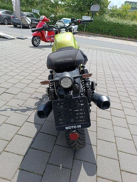 Moto Guzzi V 7 Stone Ten (2026) V7 850 Sport E5+ Verde Legnano - fotka 6 z 13