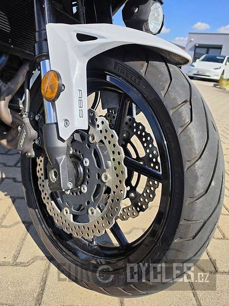 Kawasaki Versys 650 (2021) - fotka 7 z 20