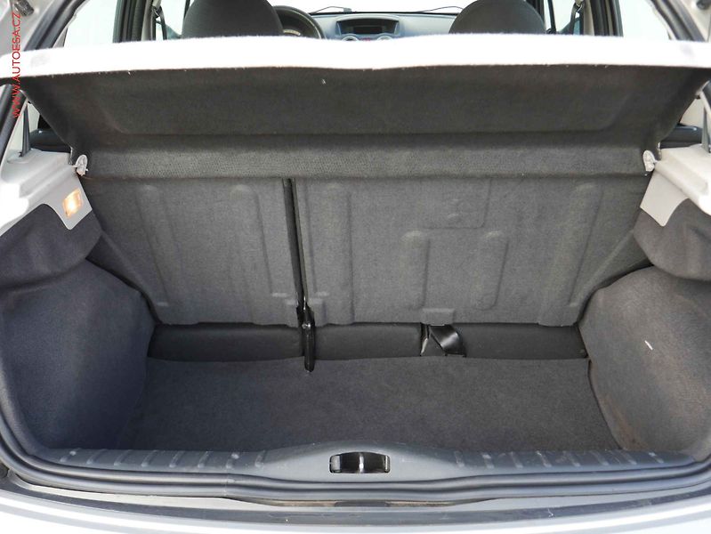 Citroën C3 (2007) 1.1i, ČR, AC. TZ - fotka 7 z 15