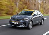 Kia Stonic - verze před faceliftem 409 980 Kč, nová 454 980 Kč.