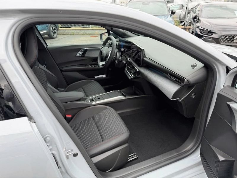 Renault Clio (2026) techno TCe 115 EDC MY00 - fotka 10 z 23