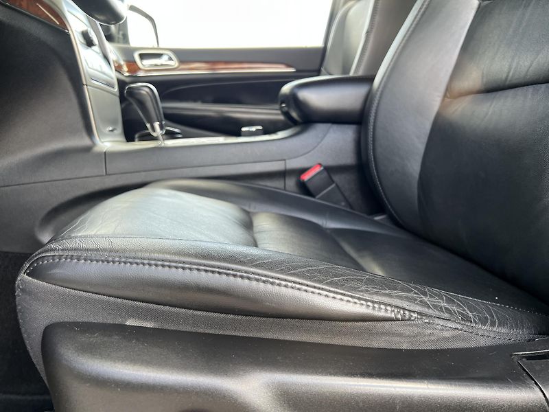 Jeep Grand Cherokee 3.0CRD AUTOMAT LIMITED TAŽNÉ - fotka 11 z 43