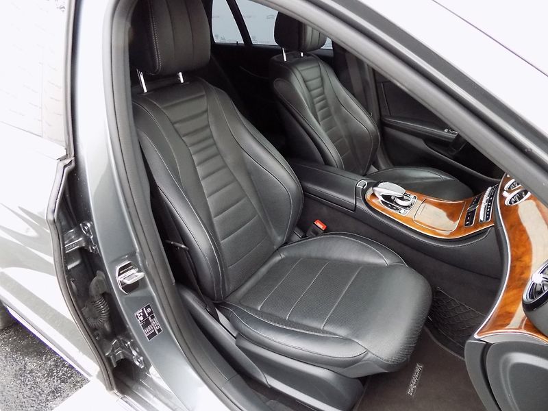 Mercedes-Benz Třídy E (2018) 400d/4-Matic/Full-LED/Webasto/ - fotka 17 z 39