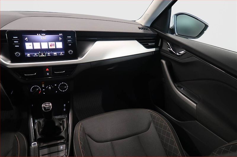 Škoda Kamiq (2021) Ambition 1.0 TSI, Tempomat - fotka 8 z 16