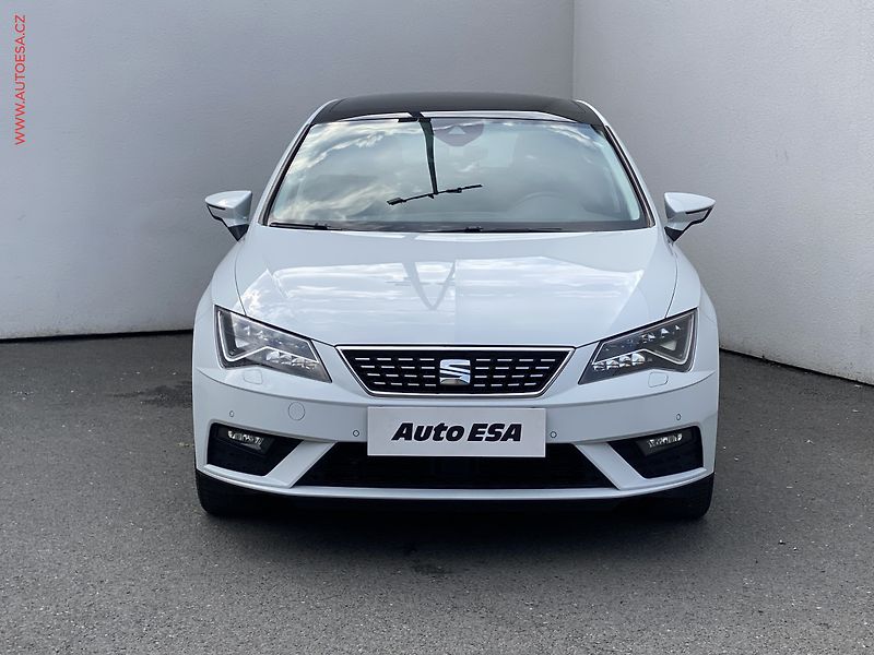 Seat Leon (2019) 1.5 TSi, Xcellence, DSG - fotka 2 z 19