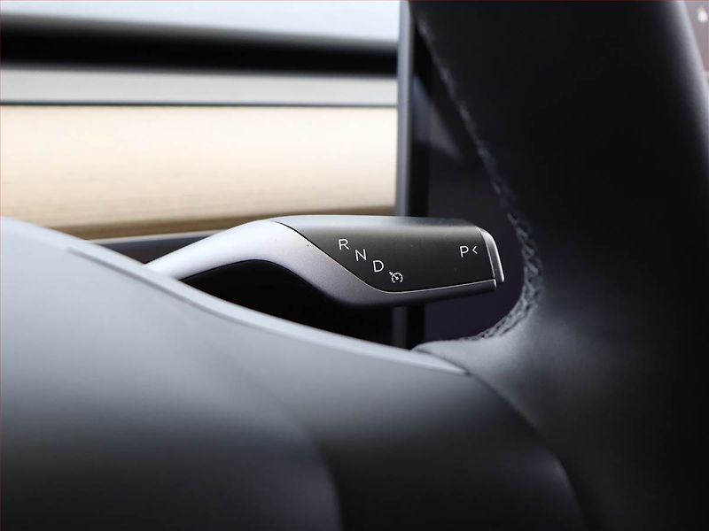 Tesla Model Y (2022) Long Range AWD 79kWh, SoH 94% - fotka 10 z 23