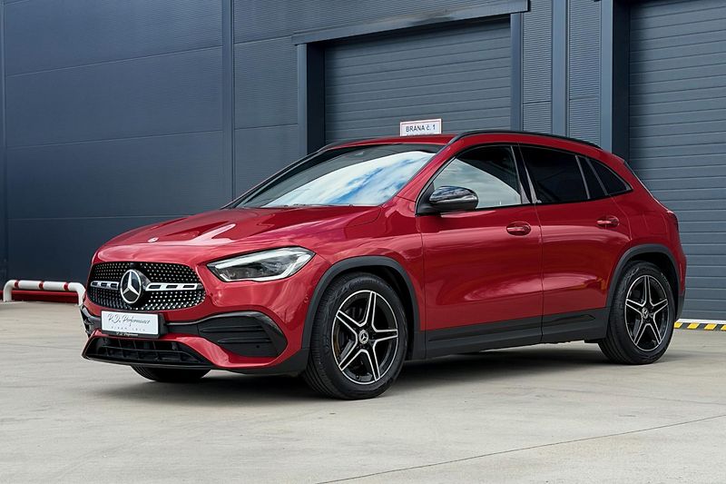 Mercedes-Benz GLA (2021) GLA 220d 4Matic AMG Line - fotka 12 z 121