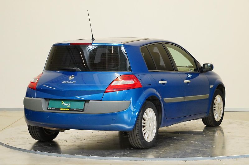 Renault Mégane - fotka 2 z 23
