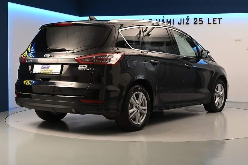 Ford S-MAX (2021) 2.0 LED Kamera Tažné 8Kol 8AT - fotka 5 z 33