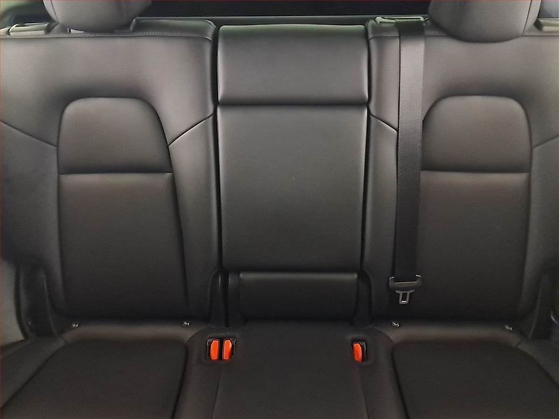 Tesla Model Y (2022) Long Range AWD 79kWh, SoH 91% - fotka 10 z 22
