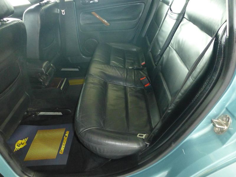 Volkswagen Passat (2000) 1,9TDI*VYHŘ.SEDADLA*ALU*XENONY - fotka 12 z 24