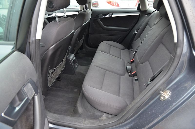 Audi A3 (2007) 2.0 TDi 125kW / STK 05/2028 - fotka 11 z 27